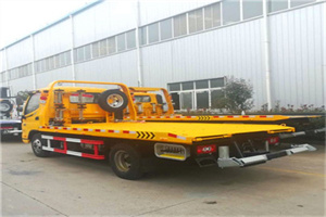 西峰附近拖车救援搭电