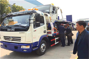 西峰汽车道路救援拖车价格